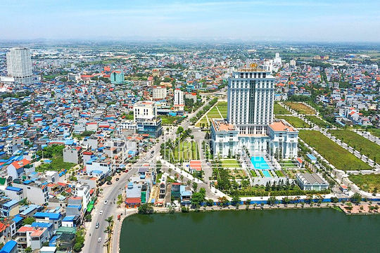 Nam Định: Quyết tâm tăng trưởng GRDP năm 2025 từ 10,5% trở lên Nam Định: Quyết tâm tăng trưởng GRDP năm 2025 từ 10,5% trở lên