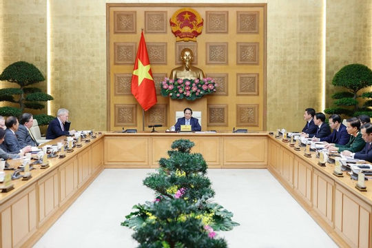 Đưa Việt Nam trở thành cứ điểm sản xuất kinh doanh của Hoa Kỳ tại Đông Nam Á