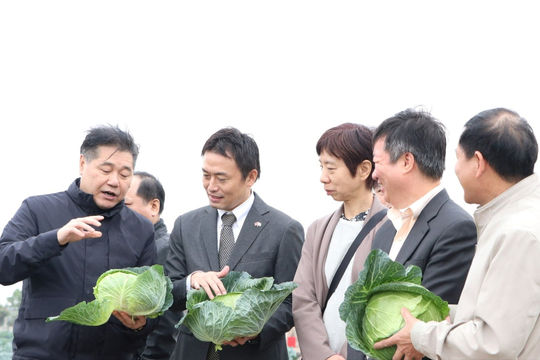 Thay đổi tư duy, ý thức sản xuất của người dân