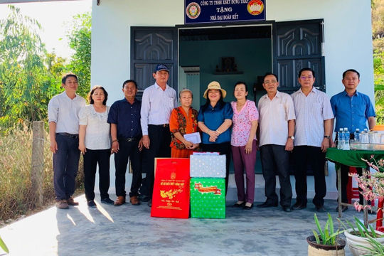 Bình Thuận phấn đấu xây mới và sửa chữa nhà cho người có công với cách mạng trước 30/4