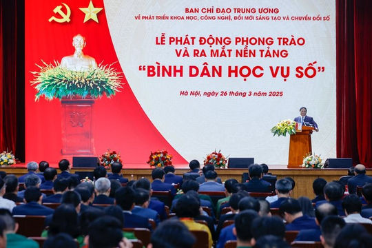 Thủ tướng phát động phong trào 'Bình dân học vụ số' toàn dân Thủ tướng phát động phong trào 'Bình dân học vụ số' toàn dân