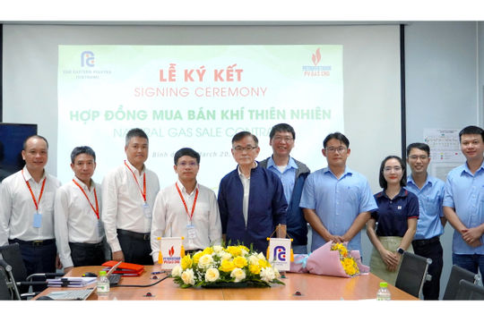 PV GAS CNG và Far Eastern Polytex ký kết hợp đồng mua bán khí thiên nhiên