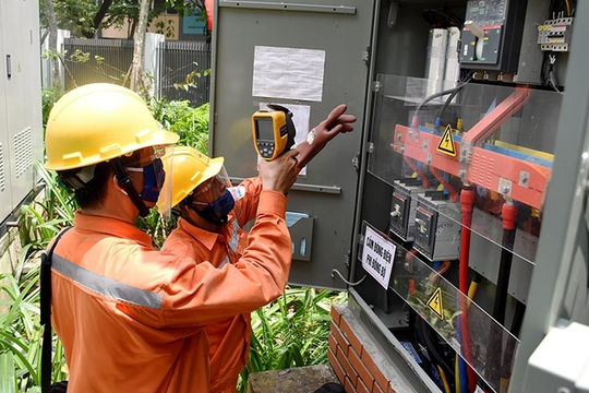Bộ Công Thương đề xuất cơ chế điều chỉnh giá bán lẻ điện bình quân 3 tháng/lần