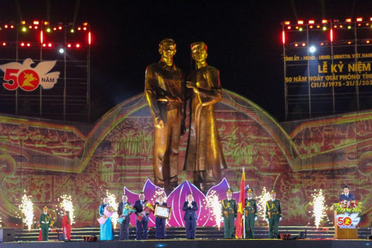 Bình Định long trọng tổ chức Lễ kỷ niệm 50 năm Ngày giải phóng