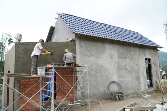 Quảng Ngãi: Phấn đấu trước ngày 30/6/2025 hoàn thành xóa nhà tạm, nhà dột nát Quảng Ngãi: Phấn đấu trước ngày 30/6/2025 hoàn thành xóa nhà tạm, nhà dột nát