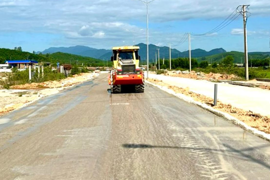 Quảng Ngãi: 350 tỷ đồng đầu tư Dự án giao thông Khu kinh tế Dung Quất