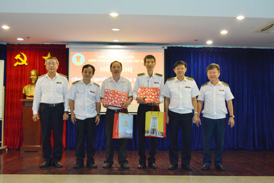 Những công chức tự nguyện góp phần tinh gọn bộ máy Những công chức tự nguyện góp phần tinh gọn bộ máy