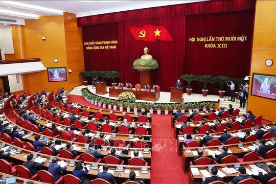 Thông cáo báo chí về ngày làm việc thứ nhất của Hội nghị Trung ương 11, khóa XIII