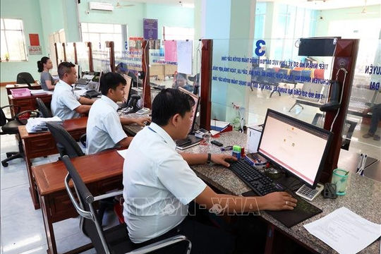 Kết luận của Bộ Chính trị hướng dẫn xây dựng phương án nhân sự cấp uỷ cấp tỉnh thuộc diện hợp nhất, sáp nhập và cấp xã thành lập mới
