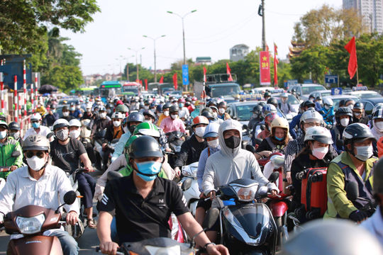 Bảo đảm an toàn giao thông dịp nghỉ lễ 30/4-1/5