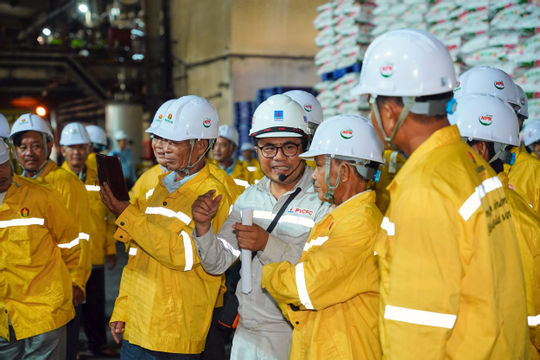 Phân Bón Cà Mau tiếp tục Chương trình “Tham quan nhà máy - Gặt hái mùa vàng”  
Phân Bón Cà Mau tiếp tục Chương trình “Tham quan nhà máy - Gặt hái mùa vàng”