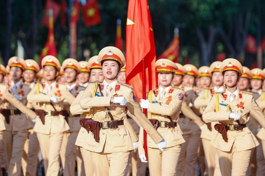 Nhân dân cả nước đang rất háo hức mong chờ cuộc diễu binh, diễu hành