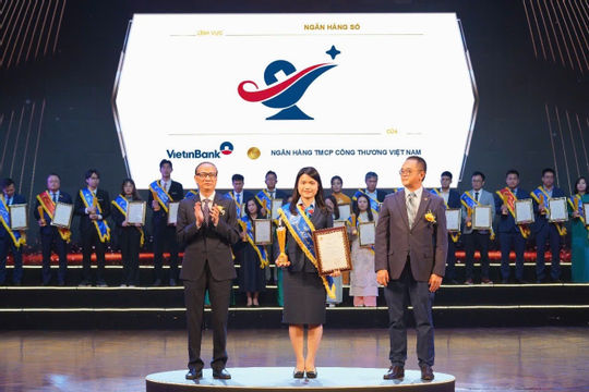 VietinBank xuất sắc giành 5 Giải thưởng Sao Khuê 2025 VietinBank xuất sắc giành 5 Giải thưởng Sao Khuê 2025