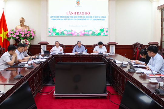 Một số cơ chế, chính sách đặc biệt tạo đột phá trong xây dựng pháp luật Một số cơ chế, chính sách đặc biệt tạo đột phá trong xây dựng pháp luật