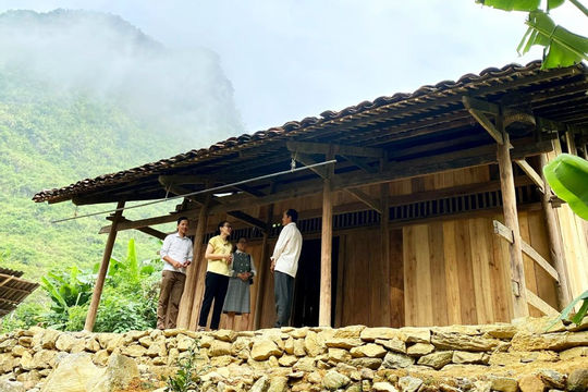 Cao Bằng đặt mục tiêu hoàn thành xóa nhà tạm, nhà dột nát trước 10/2025 Cao Bằng đặt mục tiêu hoàn thành xóa nhà tạm, nhà dột nát trước 10/2025