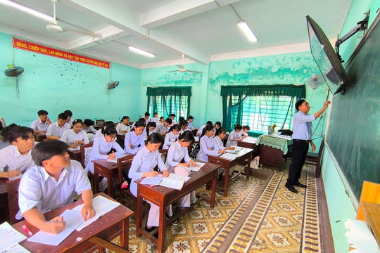 Quảng Nam: Dự kiến dành hơn 1.148 tỷ đồng chuẩn hóa cơ sở vật chất các trường THPT Quảng Nam: Dự kiến dành hơn 1.148 tỷ đồng chuẩn hóa cơ sở vật chất các trường THPT
