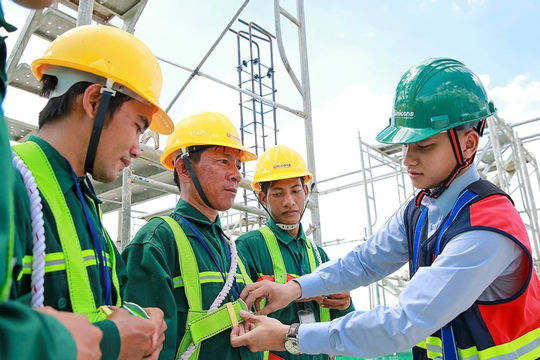 Khai thác tiềm năng của công nghệ để nâng cao an toàn và sức khỏe nghề nghiệp