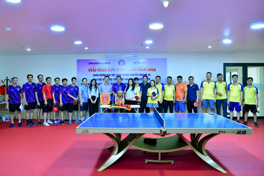 Tăng cường tinh thần đoàn kết giữa Vụ Tổng hợp và Kiểm toán nhà nước chuyên ngành III Tăng cường tinh thần đoàn kết giữa Vụ Tổng hợp và Kiểm toán nhà nước chuyên ngành III