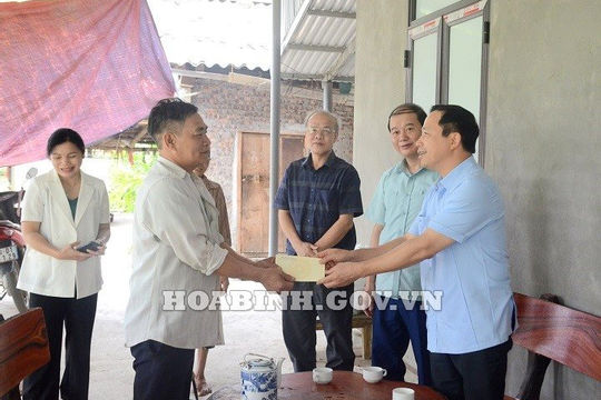 Hòa Bình tích cực thực hiện mục tiêu giảm nghèo nhanh và bền vững Hòa Bình tích cực thực hiện mục tiêu giảm nghèo nhanh và bền vững