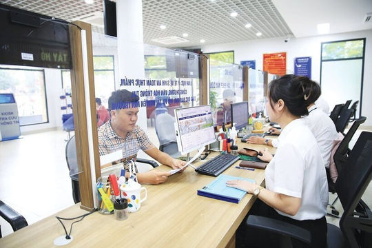 Đẩy mạnh phân cấp, phân quyền, đồng bộ với mô hình chính quyền địa phương 2 cấp