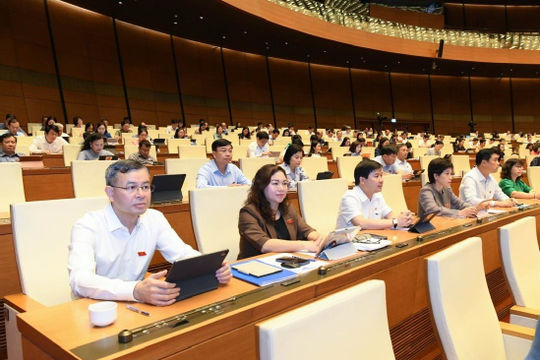 Bảo đảm bộ máy chính quyền thống nhất, hoạt động thông suốt