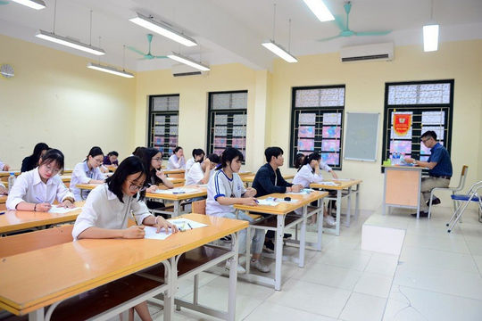 Bảo đảm “6 rõ” trong tổ chức thi tốt nghiệp THPT, tuyển sinh đầu cấp Bảo đảm “6 rõ” trong tổ chức thi tốt nghiệp THPT, tuyển sinh đầu cấp