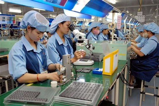 Chấm dứt ngay tình trạng doanh nghiệp phải trả chi phí không chính thức trong thực hiện thủ tục hành chính