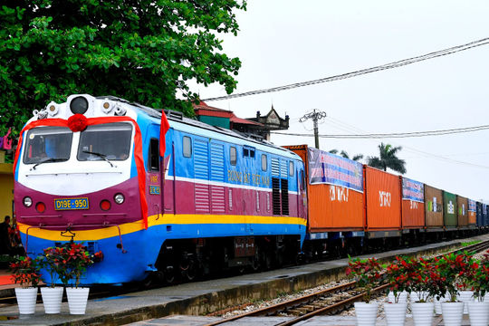 Đảm bảo các điều kiện để khởi công đường sắt Lào Cai - Hà Nội - Hải Phòng trong tháng 12/2025