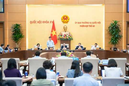 Trình Quốc hội xem xét, thông qua một số cơ chế, chính sách đặc biệt phát triển kinh tế tư nhân