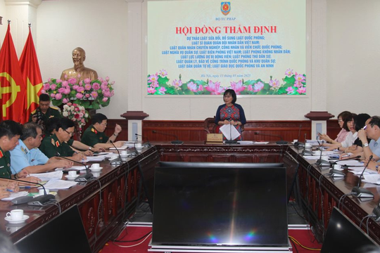 Thẩm định Dự thảo Luật sửa đổi, bổ sung 11 luật trong lĩnh vực quân sự, quốc phòng 