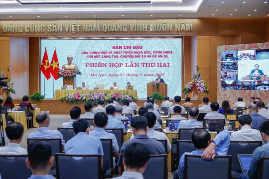 Cương quyết cắt bỏ thủ tục hành chính phiền hà, bỏ cơ chế xin-cho