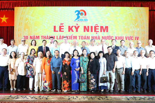 Kiểm toán nhà nước khu vực IV: 30 năm vững bước, khẳng định vị thế "cánh chim đầu đàn" Kiểm toán nhà nước khu vực IV: 30 năm vững bước, khẳng định vị thế "cánh chim đầu đàn"