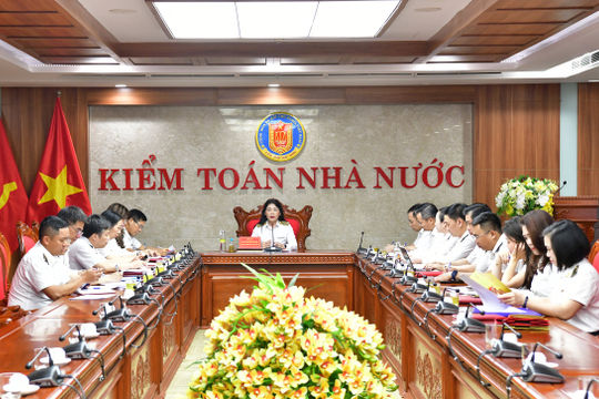 Khẩn trương hoàn thiện công tác tuyên truyền, phục vụ Đại hội Đảng bộ Kiểm toán nhà nước nhiệm kỳ 2025-2030 Khẩn trương hoàn thiện công tác tuyên truyền, phục vụ Đại hội Đảng bộ Kiểm toán nhà nước nhiệm kỳ 2025-2030