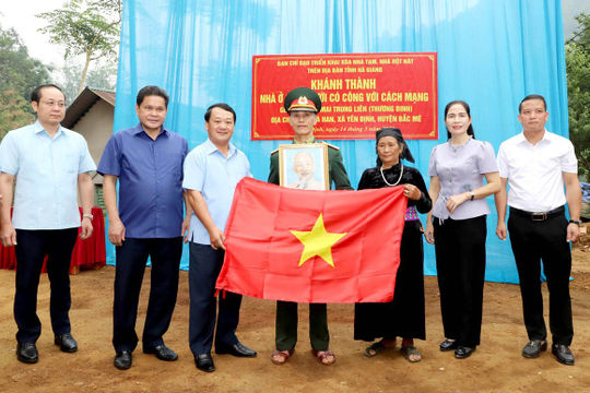 Hà Giang hoàn thành xóa nhà tạm, nhà dột nát cho người có công đạt chỉ tiêu đề ra Hà Giang hoàn thành xóa nhà tạm, nhà dột nát cho người có công đạt chỉ tiêu đề ra