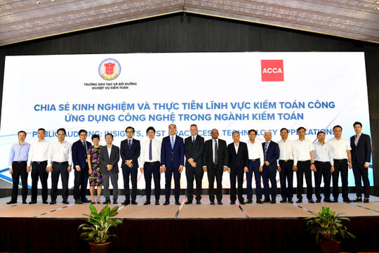 Chia sẻ kinh nghiệm và ứng dụng công nghệ trong hoạt động kiểm toán Chia sẻ kinh nghiệm và ứng dụng công nghệ trong hoạt động kiểm toán