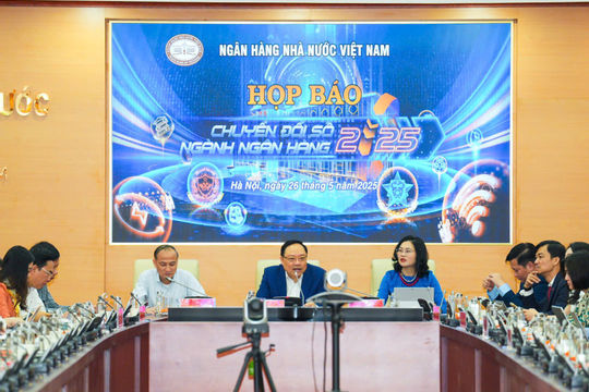 Sự kiện "Chuyển đổi số ngành Ngân hàng năm 2025": Hội tụ công nghệ tiên tiến