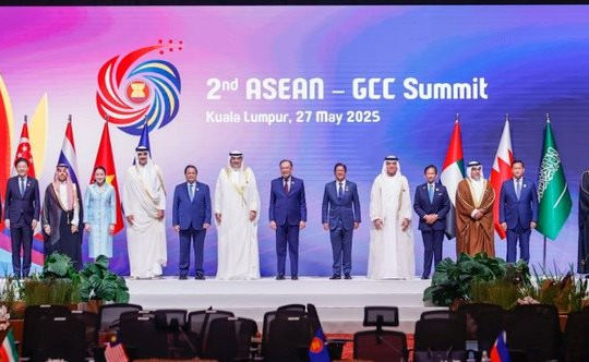 ASEAN và GCC cùng kiến tạo một mô hình hợp tác liên khu vực thế hệ mới ASEAN và GCC cùng kiến tạo một mô hình hợp tác liên khu vực thế hệ mới