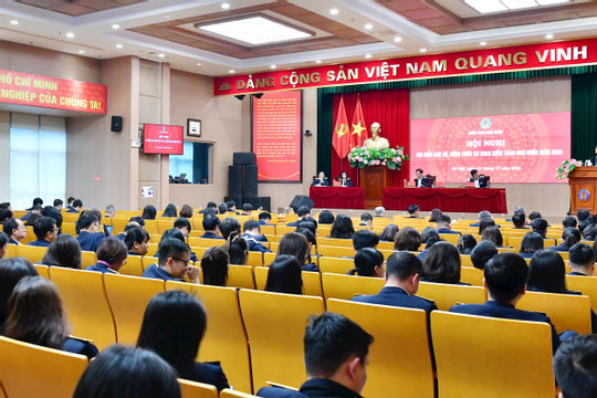 Thực hiện quy chế dân chủ ở cơ sở  gắn với nhiệm vụ chính trị chuyên môn Thực hiện quy chế dân chủ ở cơ sở  gắn với nhiệm vụ chính trị chuyên môn
