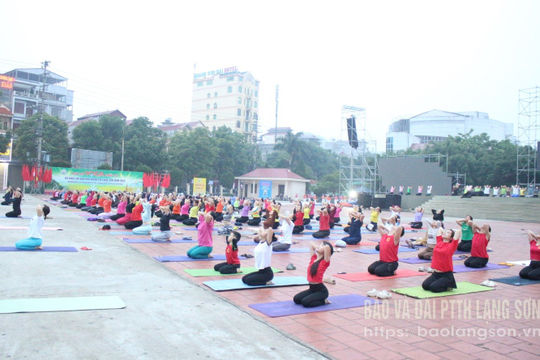 Lạng Sơn: Quảng bá du lịch thông qua giao lưu văn hóa Lạng Sơn: Quảng bá du lịch thông qua giao lưu văn hóa