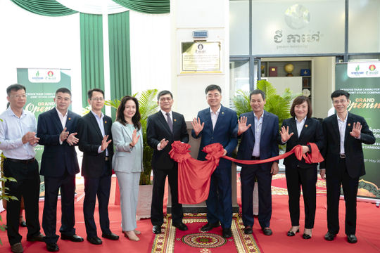 PVCFC khai trương văn phòng đại diện tại Phnom Penh, đánh dấu 10 năm đồng hành và vững bước cùng nông nghiệp Campuchia PVCFC khai trương văn phòng đại diện tại Phnom Penh, đánh dấu 10 năm đồng hành và vững bước cùng nông nghiệp Campuchia
