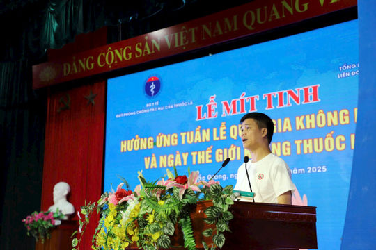 Mỗi đoàn viên công đoàn là một “tấm lá chắn” bảo vệ cộng đồng trước khói thuốc Mỗi đoàn viên công đoàn là một “tấm lá chắn” bảo vệ cộng đồng trước khói thuốc