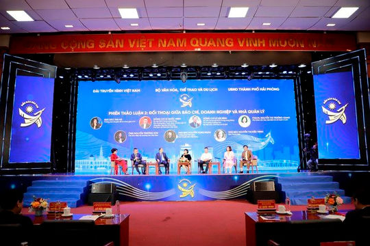 Các cơ quan báo chí cần dành nhiều không gian thỏa đáng cho văn hóa