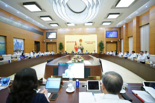 Khai mạc Phiên họp thứ 46 của Ủy ban Thường vụ Quốc hội Khai mạc Phiên họp thứ 46 của Ủy ban Thường vụ Quốc hội