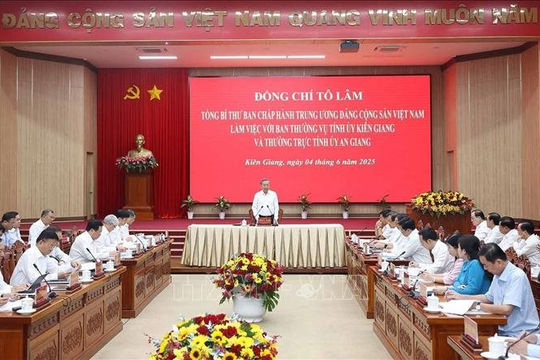 Tổng Bí thư Tô Lâm: Tăng cường nội lực và sức cạnh tranh cho khu vực Tây Nam Bộ
 Tổng Bí thư Tô Lâm: Tăng cường nội lực và sức cạnh tranh cho khu vực Tây Nam Bộ