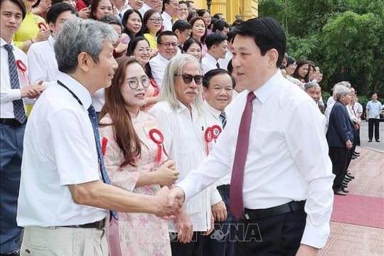 Chủ tịch nước: Báo chí phải luôn là người đồng hành tỉnh táo và tin cậy cùng đất nước bước vào kỷ nguyên mới