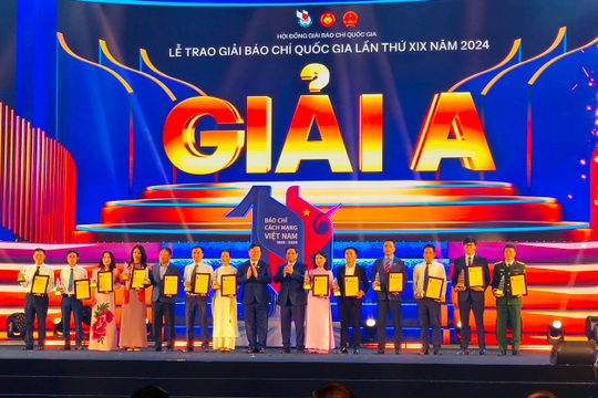 Tôn vinh các tác giả, tác phẩm báo chí xuất sắc