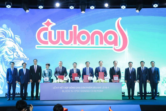 Ký tiếp hợp đồng phân chia sản phẩm của lô dầu khí chiến lược đặc biệt