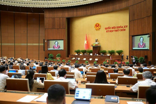Nhiều điểm mới trong Luật Cán bộ, công chức (sửa đổi) Nhiều điểm mới trong Luật Cán bộ, công chức (sửa đổi)