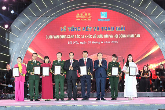 Trao giải Cuộc vận động sáng tác ca khúc về Quốc hội và Hội đồng nhân dân
