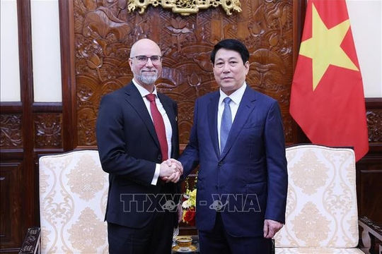 Chủ tịch nước Lương Cường tiếp các Đại sứ Canada, Iran